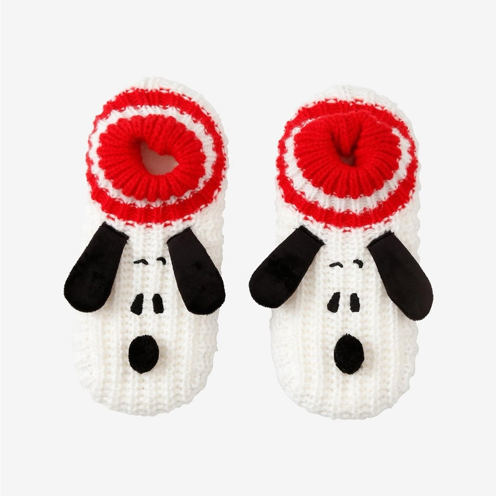 Peanuts Snoopy Figural Knit Cozy Slippers